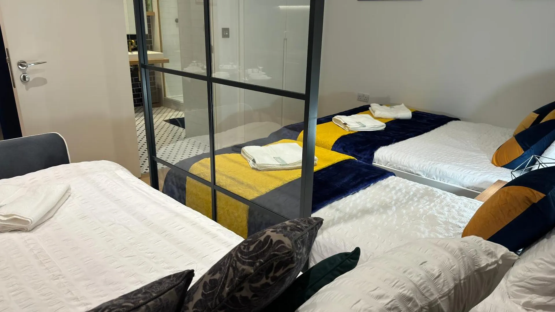 Amazing Cosy Apartment, Next To O2 Arena And Close To London Excel, Secure Parking Apartment